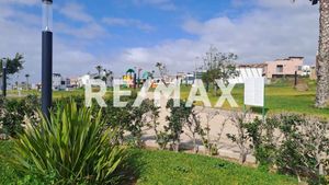 Terreno con Vista al Mar en Rosarito