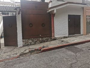 CASA EN COLONIA TEOPANZOLCO IDEAL PARA NEGOCIO