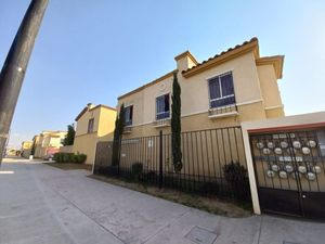 VENTA DE BONITA CASA EN TECAMAC CERCA DEL AEROPUERTO