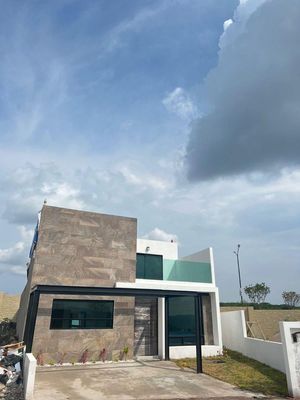 Casa en venta con recamara en planta  baja