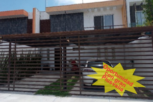 Casa en venta en Las Trojes, Corregidora