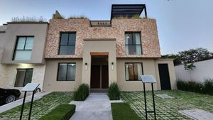 Casa en venta con roof garden y terraza