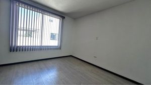 Casa en Venta en Lomas de Angelópolis, Parque Santo Domingo