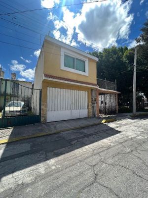 Habitación En Renta En Las Hadas Cerca De Plaza San Pedro $3,500