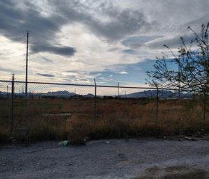 TERRENO Industrial en VENTA sobre la 57 hacia Arteaga Coah.