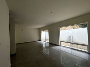 ESTRENA CASA Residencial en Santiago NL