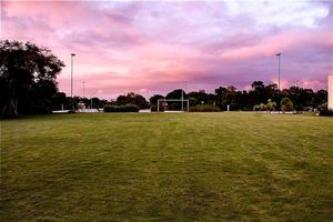 TERRENO EN VENTA EN JARDINES DE REJOYADA