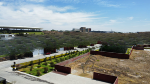 TERRENO EN AYAMONTE JUNTO A JARDIN EN ESQUINA