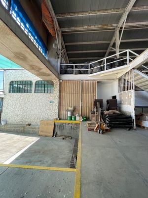 Bodega a 50m de López Mateos