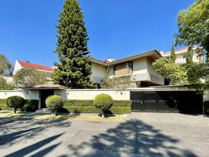 Casa en venta en Bosques de las Lomas