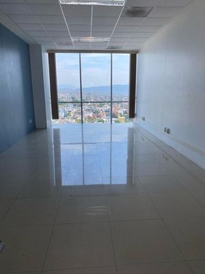 “oficina o consultorio” con Elevador en 6to piso en Villas del Lago