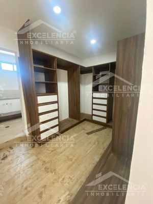 VENTA DE CASA NUEVA EN LOMAS ALTA TRES MARÍAS