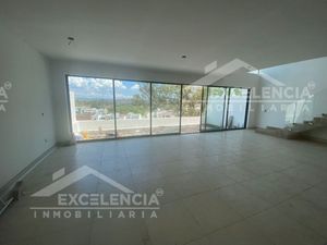 VENTA DE CASA EN PASEOS DEL PARQUE TRES MARÍAS