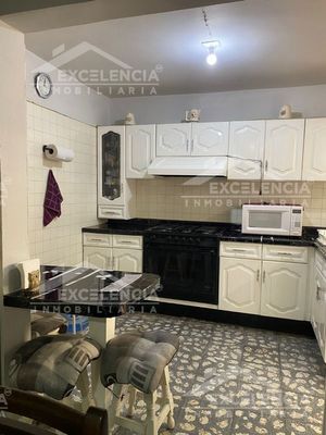 CASA EN VENTA EN CHAPULTEPEC SUR UN SOLO NIVEL!!