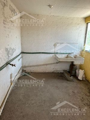 SE VENDE CASA EN LA COLONIA PUERTA DEL SOL TARÍMBARO