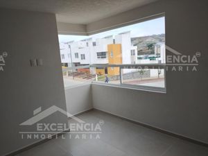 VENTA DE CASA EN FRACC. PRIVADO REAL CASTILLEJO TARIMBARO.