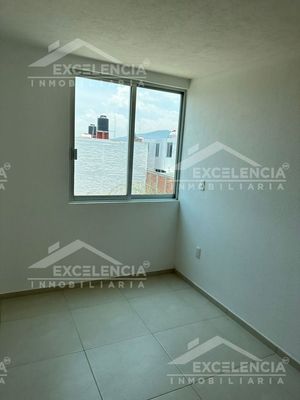 SE VENDE CASA EN FRACC ALEJANDRINAS