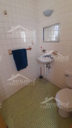 CASA EN VENTA UBICADISIMA  EN EL CENTRO DE MORELIA