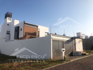 VENTA DE CASA NUEVA Y MODERNA EN FRACC. PRIVADA LIMA