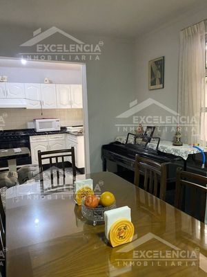 CASA EN VENTA EN CHAPULTEPEC SUR UN SOLO NIVEL!!