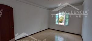 SE VENDE CASA EN FRACC. PRIVADO LOMA DORADA