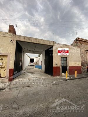 SE VENDE BODEGA EN CENTRO (CASA HABITACIÓN)