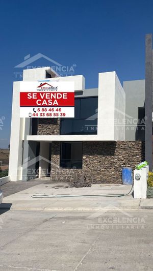 PRE VENTA DE CASA  EN FRACCIONAMIENTO PRIVADO LOMALTA 3 MARIAS