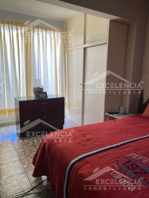 CASA EN VENTA EN CHAPULTEPEC SUR UN SOLO NIVEL!!