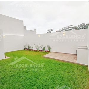 VENTA CASA EN FRACC. LOMAS DEL SUR