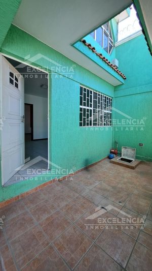 CASA EN VENTA, EN COLINAS DEL SUR