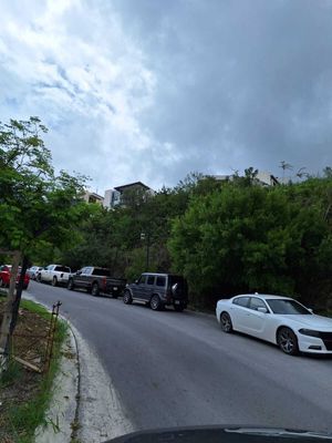 Terreno en Venta en Balcones del Campestre con increíbles vistas.