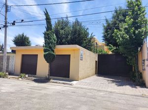 Se vende fraccionamiento de 4 casas + 1 local