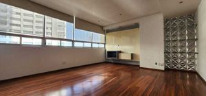 Departamento en Torre Aura 1 Zona Andares, 3 Recamaras, Superficie 370 m²