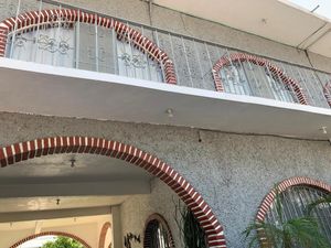 CASA EN VENTA EN VIYAUTEPEC  (YAUTEPEC)