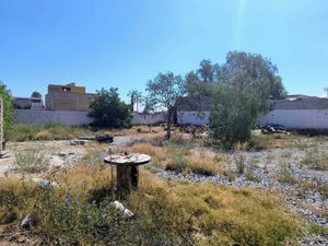 Terreno en Zona Centro, calle Humboldt