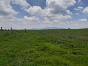 Terreno de 65,867 m cerca de carretera