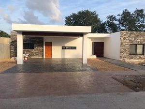 Vendo Casa en Privada  en Komchén (Súper oportunidad,Muy amplia)