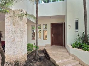 Casa en renta en privada en Temozón, Mérida, Yucatán