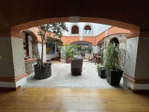 Casa en Venta en Bosques de las Lomas