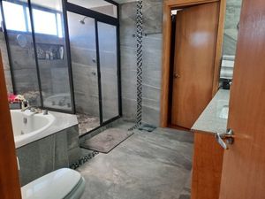 INTERLOMAS LOMAS DEL SOL CASA CON TERRAZA  EN VENTA