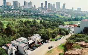 BOSQUE REAL , TERRENO FRENTE AL CAMPO DE GOLF