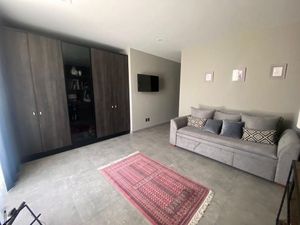 RESIDENCIA EN RENTA UNA PLANTA