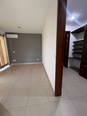 CASA EN VENTA/RENTA