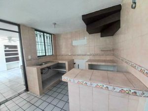 Casa en Venta en Jardines de San Miguel Guadalupe