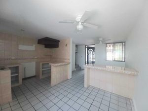 Casa en Venta en Jardines de San Miguel Guadalupe