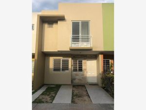 Casa en Venta en Parques de Tesistán Zapopan