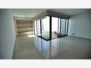 Casa en Venta en Real de Valdepeñas Zapopan