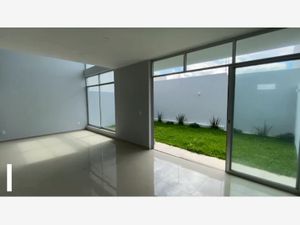 Casa en Venta en Valle Imperial Zapopan