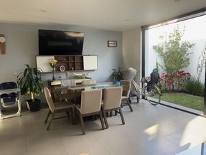 Casa en Venta en Valle Imperial Zapopan