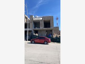 Casa en Venta en Valle Imperial Zapopan